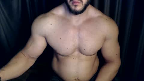 Snapshot of jasphermscl chatting on February 9, 5:08 am JaspherMscl online show from February 9, 5:08 am