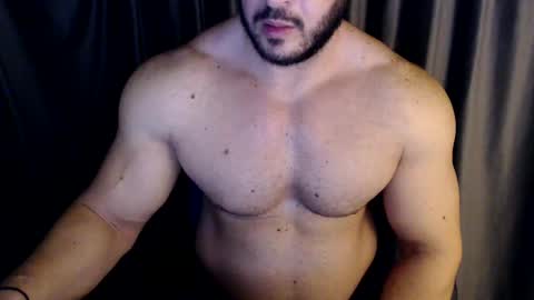 Snapshot of jasphermscl chatting on December 27, 10:37 pm JaspherMscl online show from December 27, 10:37 pm