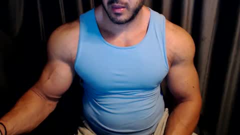 Snapshot of jasphermscl chatting on October 8, 6:25 pm JaspherMscl online show from October 8, 6:25 pm