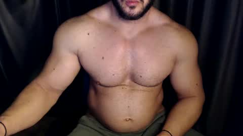 Snapshot of jasphermscl chatting on December 30, 4:31 am JaspherMscl online show from December 30, 4:31 am