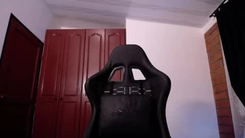 JKing  online show from May 22, 2:07 am