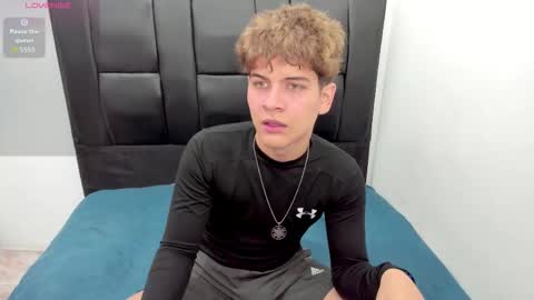 javierdiisousa online show from October 21, 11:41 pm