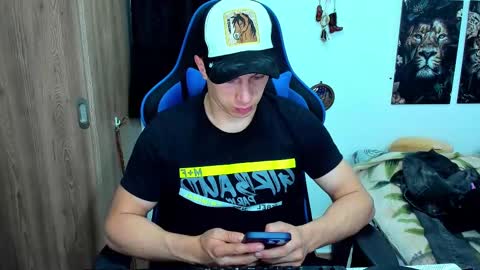 Javier online show from February 10, 2:19 am