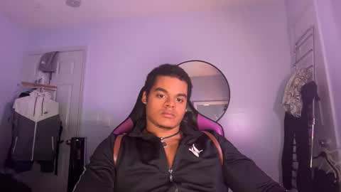 Snapshot of javiricorich chatting on October 23, 12:45 am javiSdick online show from October 23, 12:45 am