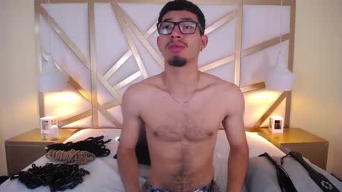 Snapshot of jaxon_carter chatting on September 28, 9:24 pm jaxon_carter online show from September 28, 9:24 pm