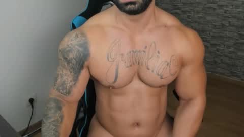 Snapshot of jaxonhunk chatting on October 26, 4:57 am JaxonHunk online show from October 26, 4:57 am