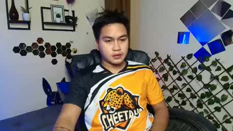 JL online show from February 1, 2:08 am