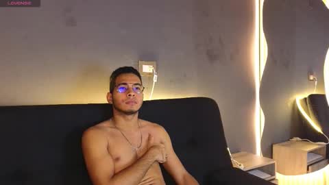 Jay online show from November 20, 11:20 am