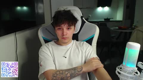 Jayce online show from March 23, 3:50 pm