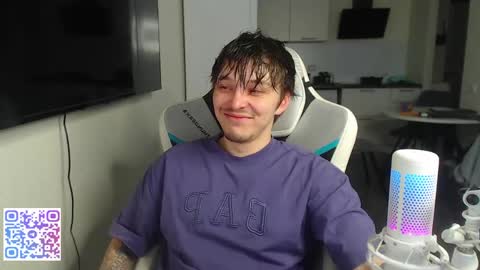 Jayce online show from May 26, 2:45 pm