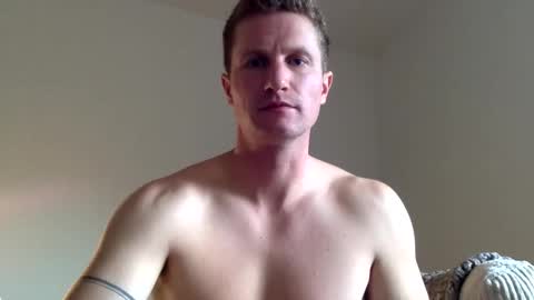 Snapshot of jaycup1989 chatting on December 22, 7:21 pm jaycup1989 online show from December 22, 7:21 pm