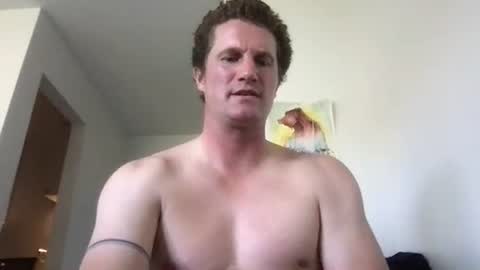Snapshot of jaycup1989 chatting on October 19, 6:23 pm jaycup1989 online show from October 19, 6:23 pm