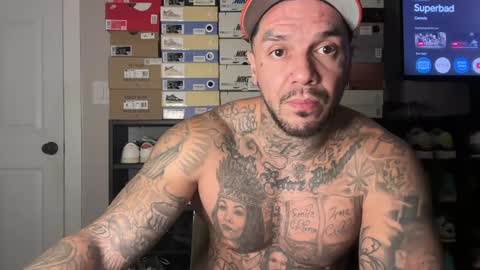 jayjaythebutcher23 online show from August 9, 6:41 am