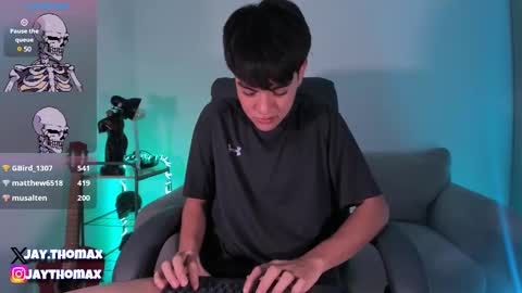 jaythomax online show from February 8, 12:06 am