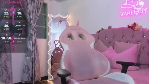 Jazmin  online show from March 11, 10:20 pm