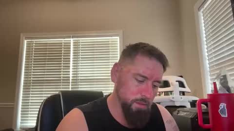 jazmine_jr_cruz online show from May 4, 11:11 pm