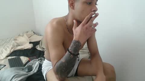 jeampier_sexy online show from December 25, 7:02 pm