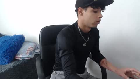 jeampier_sexy online show from September 23, 7:09 pm