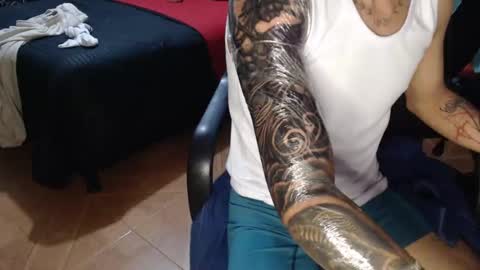 jeampier_sexy online show from November 14, 11:06 pm