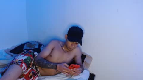 jeampier_sexy online show from December 16, 2:25 am