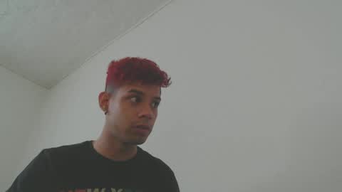 jeampier_sexy online show from February 11, 6:55 pm