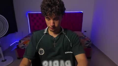 jean_burns online show from February 18, 9:14 pm