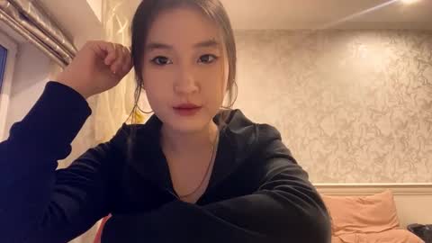 Amelia online show from March 2, 12:56 pm