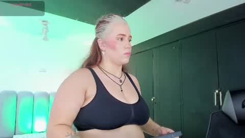 Jeanne Williams online show from July 6, 12:57 pm
