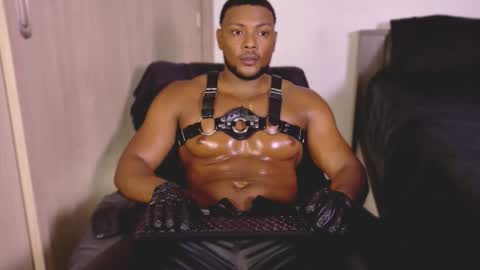 jeicowesst online show from December 19, 8:04 pm