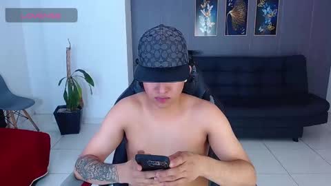 jeipyhot21_ online show from November 9, 1:09 am