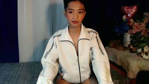Snapshot of jel_oncamxx chatting on October 22, 11:56 am JELicious online show from October 22, 11:56 am