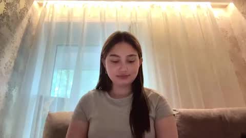 Janie online show from July 6, 3:03 pm