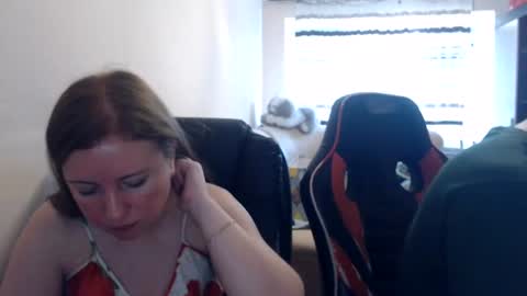 JenisAndPeter online show from July 3, 5:56 am
