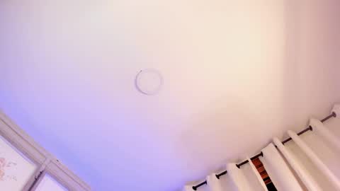 Jenn online show from October 7, 2:51 am