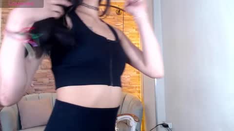 the girl of my dreams online show from January 21, 1:29 am