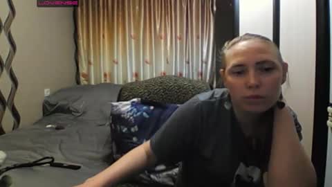 JenniDeep online show from April 24, 5:26 pm