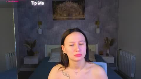 jennifer online show from June 17, 1:21 am