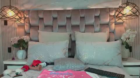 Jennsexy  online show from June 11, 12:32 am