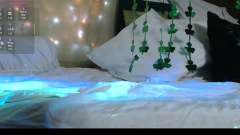  JENNY  online show from March 17, 1:10 am