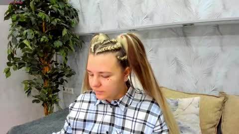 Jenny online show from February 16, 1:15 am