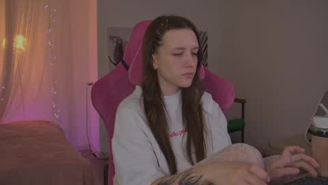 Jenny NO Nude online show from March 29, 7:15 pm