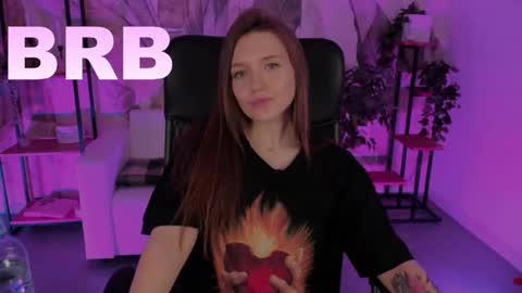 Snapshot of jennydens chatting on February 15, 11:06 am Jenny NO Nude online show from February 15, 11:06 am