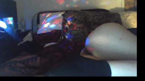 Snapshot of jennyisasquirter chatting on October 21, 2:16 am jennyisasquirter online show from October 21, 2:16 am