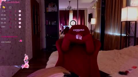 your dream online show from October 8, 12:11 pm