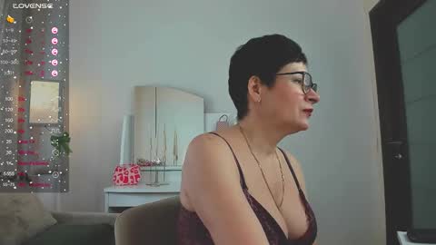 Jenny online show from March 24, 8:20 am