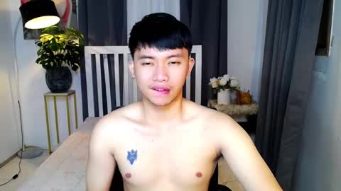 jeppie online show from February 10, 8:23 pm