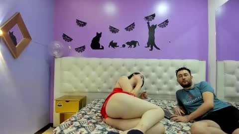 Jeremmyandstacy online show from March 6, 9:47 am