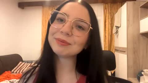 Lucy online show from January 17, 5:33 pm