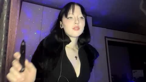 jericajiang online show from January 16, 7:28 am