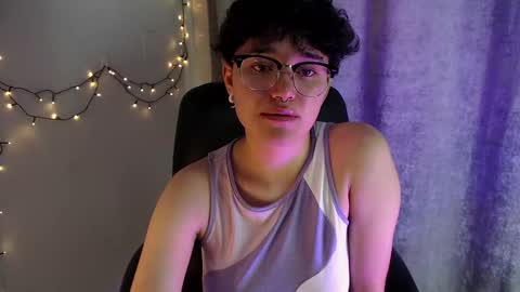 Snapshot of jero_harper1 chatting on February 21, 12:16 am jero harper1 online show from February 21, 12:16 am